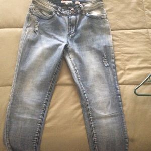 NWOT Wanna better but mid rise straight leg jeans